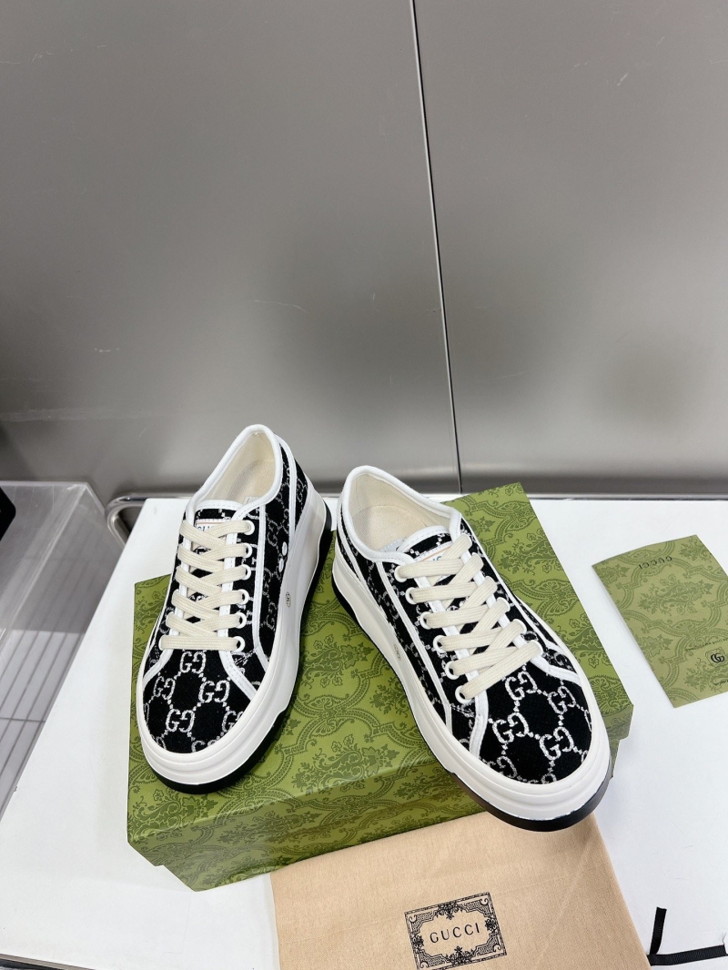 Gucci Casual Shoes